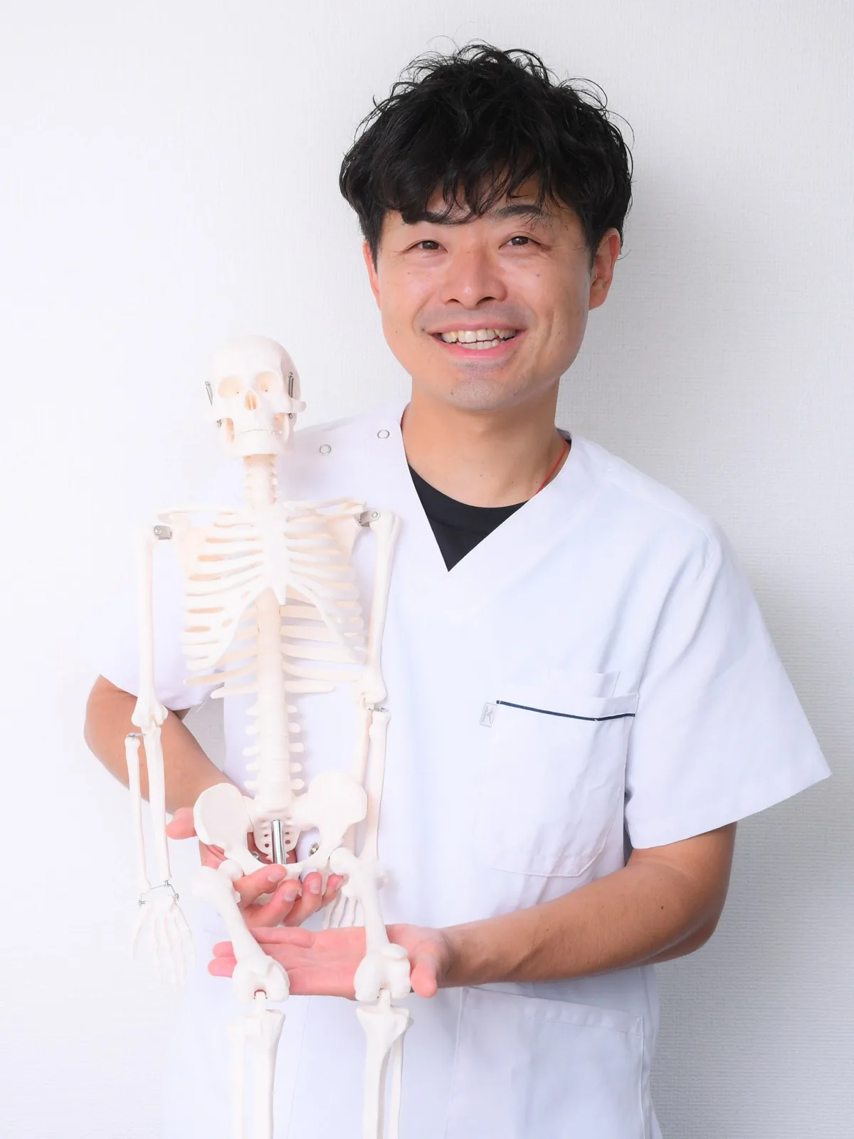整体サロンAsahi 院長 杉本浩平(柔道整復師)